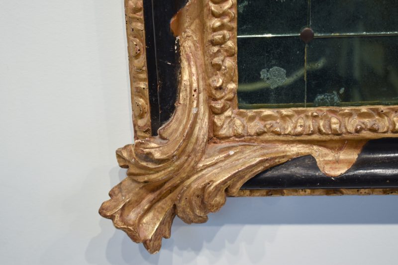 17th Century Venetian Ebonized and Giltwood Mirror - Image 2