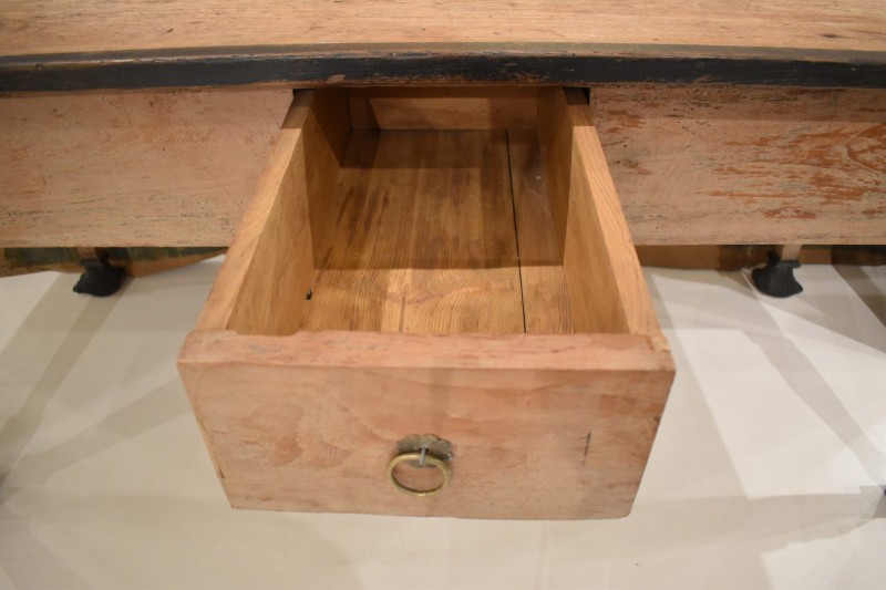 19c Florence Desk with Black Claw Feet - Image 5